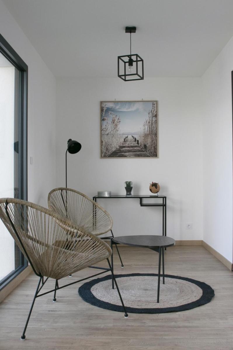 Quijote, Maison Moderne Avec Terrasse A 캉 외부 사진